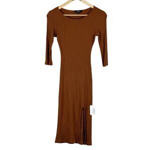 NWT Iris Midi Dress Womens M Rust Brown 3/4 Sleeve Slit Ribbed Bodycon Fall